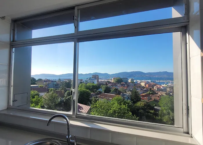 Vistas A La Ria B&T